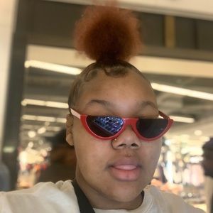 Meet your Posher, Zaria